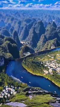 不去桂林，不知道什么是山水之美，不去广西，更不知何为十万大山。