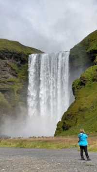 冰岛塞尔雅兰瀑布