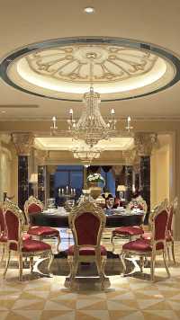 法式风格别墅装修餐厅设计效果，还有比这更豪华的吗？