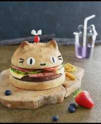 超还原美味猫咪汉堡三维模型渲染。