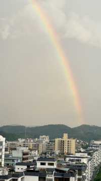 雨后彩虹🌈