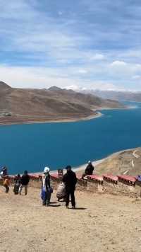 西藏三大圣湖《羊湖》远离喧嚣的天堂之湖。