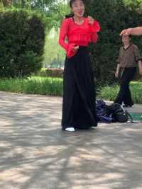 舞 #普通女 #女性独舞 #室外健身 #普通男