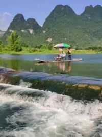 桂林之旅，山水之间任逍遥 #阳朔遇龙河 #美在山水间