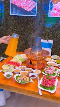 秋天的第一顿老北京铜火锅，你会跟谁一起去吃？！
