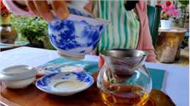 柔和的阳光☀️和悠闲的下午茶🍵，很惬意😄#悠闲下午茶 #禅修 #从泡杯茶开始享受生活