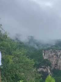 被骗过来的、我愿意#太行山大峡谷 #云雾缭绕人间仙境