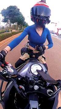 那你呢，这辈子到底什么时候才骑上摩托车？#女骑 #摩旅 #机车 #摩托车 #ktm1290大野驴