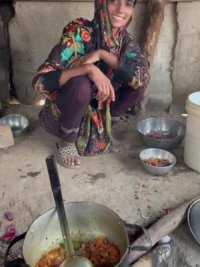巴基斯坦的咖喱鸡，美味到你可以吃三碗米饭哦#巴基斯坦美食