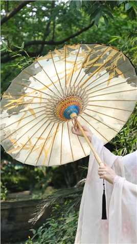 不写“日式的”就真的卖不出去吗？中国传统的东西被遗忘的久了，可能有一天就真的消失了#油纸伞#非遗传承#手工艺#传统文化