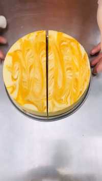 南瓜芝士蛋糕，正确的切割16块#全球烘焙指南 #烘焙 #芝士蛋糕#奶酪蛋糕#美食教程