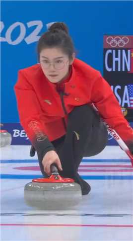 拥有治愈系笑容的冰壶女神！让我们一起回顾范苏圆在北京2022年冬奥会上的精彩表现！#北京2022 #2022北京冬奥会 