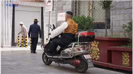 阿消和@王力可 提醒您：请勿将电动自行车停放在楼道～#电动自行车 #消防提示  #提高安全意识