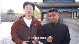 中国小伙带迪拜老哥去五台山，老哥一番操作，让人看傻眼！#生活#旅行 