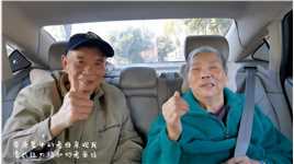 带康复中的老母亲观建设中的龙潭长江大桥和她曾经工作过的老单位