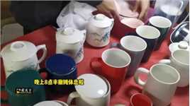 福州穷小伙摆摊卖陶瓷，以为一天能赚几千元，结果被现实打脸了