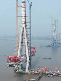 世界桥梁看中国，中国桥梁看常泰，建设中的常泰大桥是世界最大跨度斜拉桥