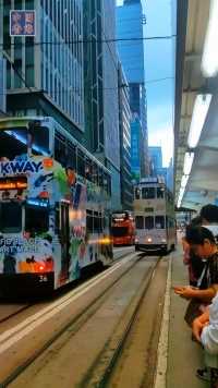 乘坐双层有轨电车…叮叮车游港岛  #香港旅游