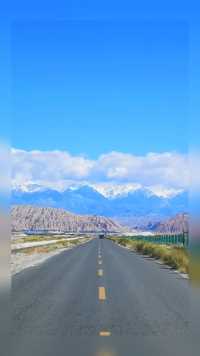 近在咫尺的天山雪山🏔️向山川，向云海、向雪山#新疆巴音郭楞蒙古自治州