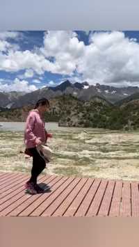 最美的风景在身边！#一起享受大自然的美 #318川藏线 #然乌湖 #去拉萨
