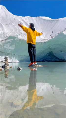  这里是新疆旅游的天花板，塔什库尔干县的慕士塔格冰川。#出发吧新疆 #新疆