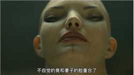 疯狂科学家夫妻，突破界限培育出基因混合怪物，怪物竟然会进化