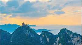为什么西安人喜欢南五台？因为它是2000米以下低山风景较好的一个