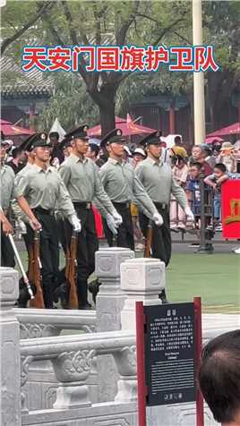 #致敬中国人民解放军,#向所有的军人敬礼,#爱国拥军传递正能量 