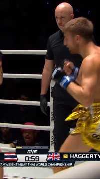 新王加冕！乔纳森·哈格蒂首回合3次击倒KO侬奥，加冕雏量级泰拳世界冠军！