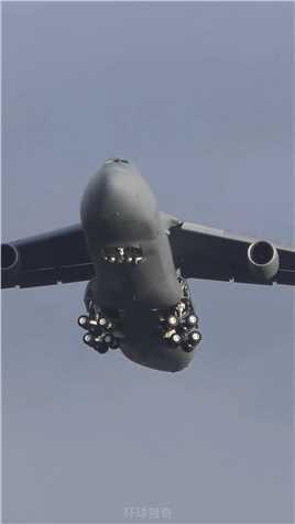 全球现役最大的战略运输机C-5银河“。c5军迷发烧友视觉震撼一起看飞机
