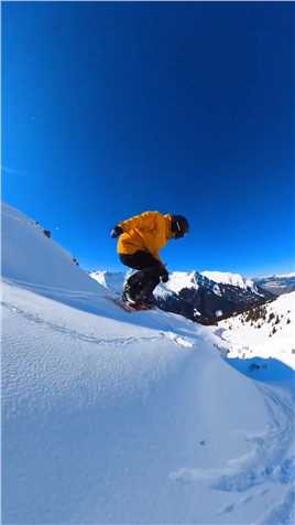生活是一场又一场美好事物的追逐。#滑雪