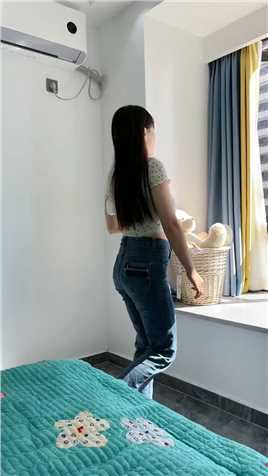 老婆大白天拉窗帘干嘛？ 