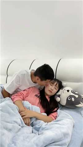 不给就不给呗 怎么还打人