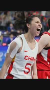 边线球战术！赶快收藏起来吧。 #中国女篮 #NBA创作营赢豪礼 #为中国女篮加油