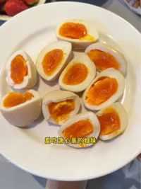 黄天鹅家的溏心卤蛋直接可以封神了！搭配一碗拉面真的绝了！#溏心蛋 #可生食鸡蛋 #流心蛋