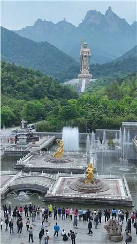 九华山地藏王菩萨铜像，高99米，总造价15亿，历经10年才竣工！
