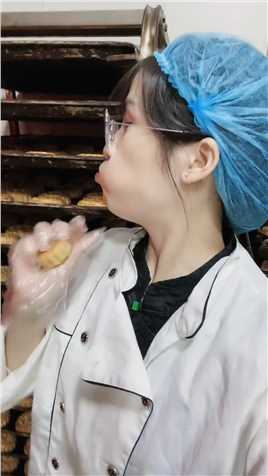 加班不给加班费，这个亏我不能吃#上班时间皮一下#食品厂#大五仁月饼