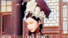 清朝时期格格罕见影像，容颜娇美，旗服很有特色！